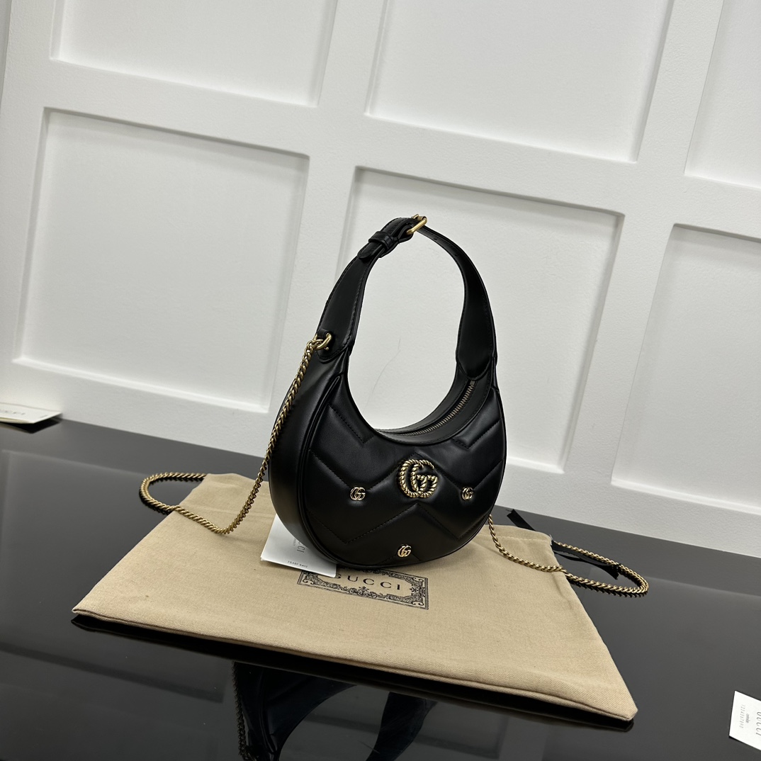 Gucci Hobo Bags